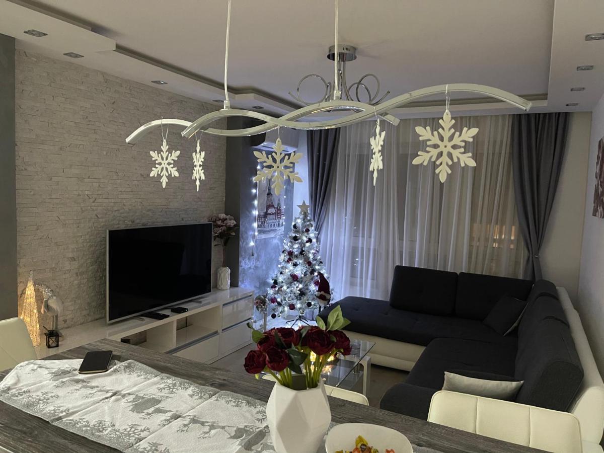 Apartman Mdb Lux Subotica Exteriér fotografie